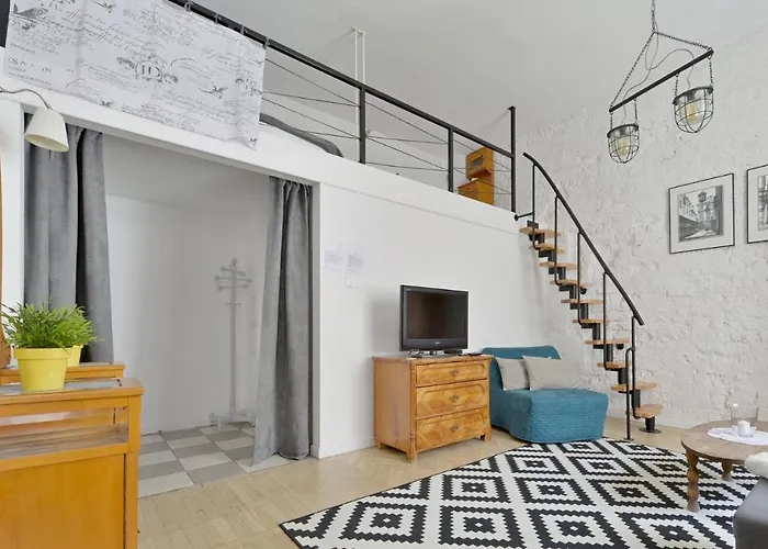 Argentis Odrzanska Retro Loft Apartment